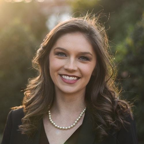 photo of female realtor